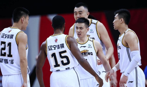 五星级国内球队引进外援助阵季后赛