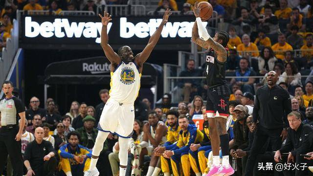 包含激烈较量即将展开，球员们用汗水和努力谱写传奇的词条