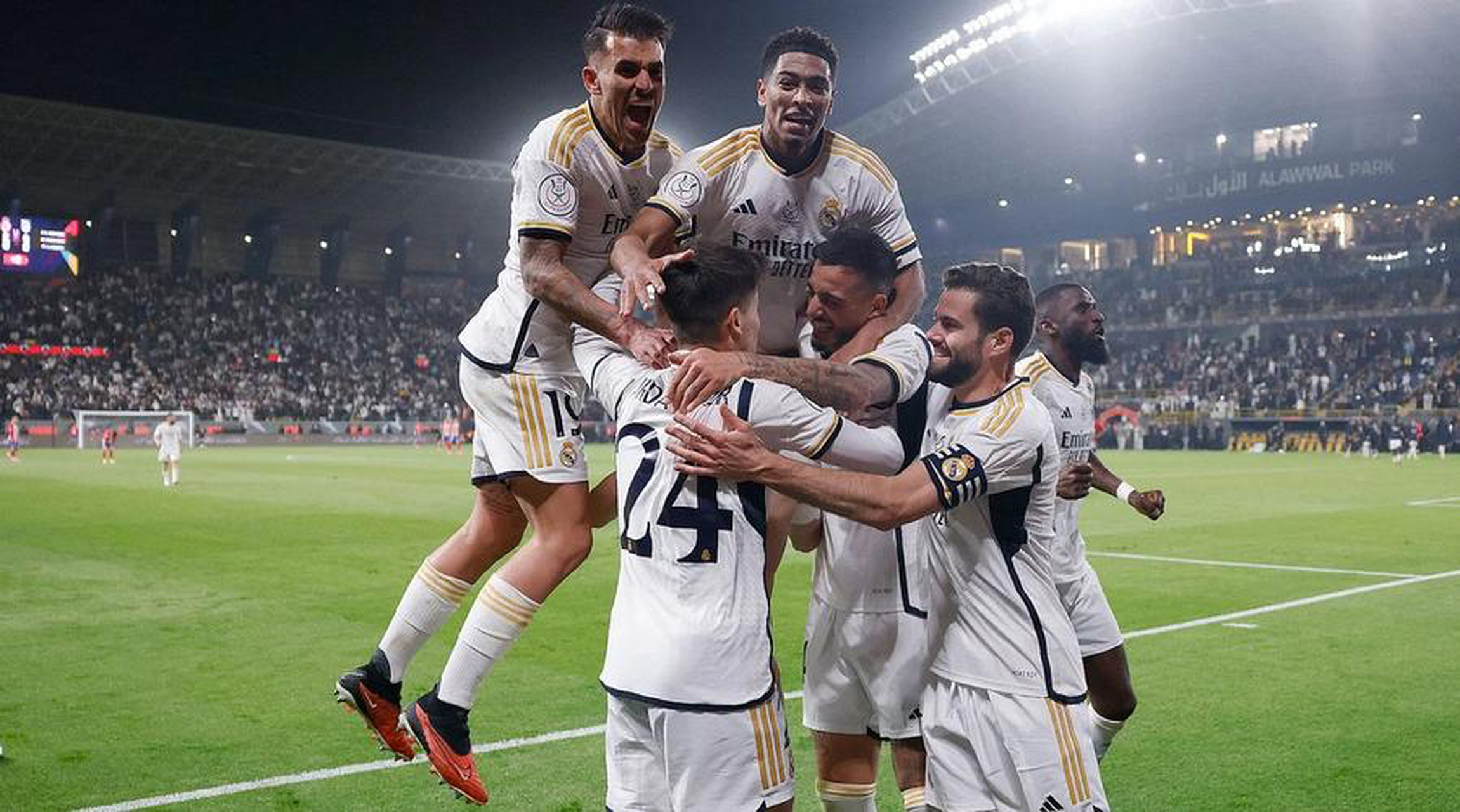 包含皇家马德里力挽劣势，主场艰难胜出的词条