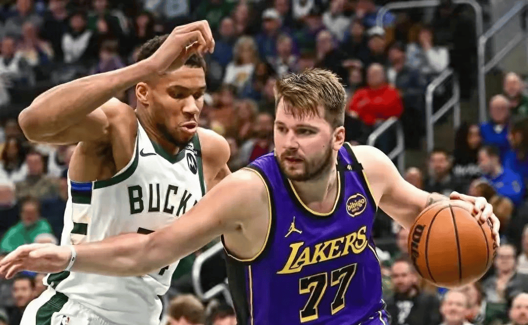 包含老鹰复出首战，湖人状态火爆，东契奇成为焦点！的词条